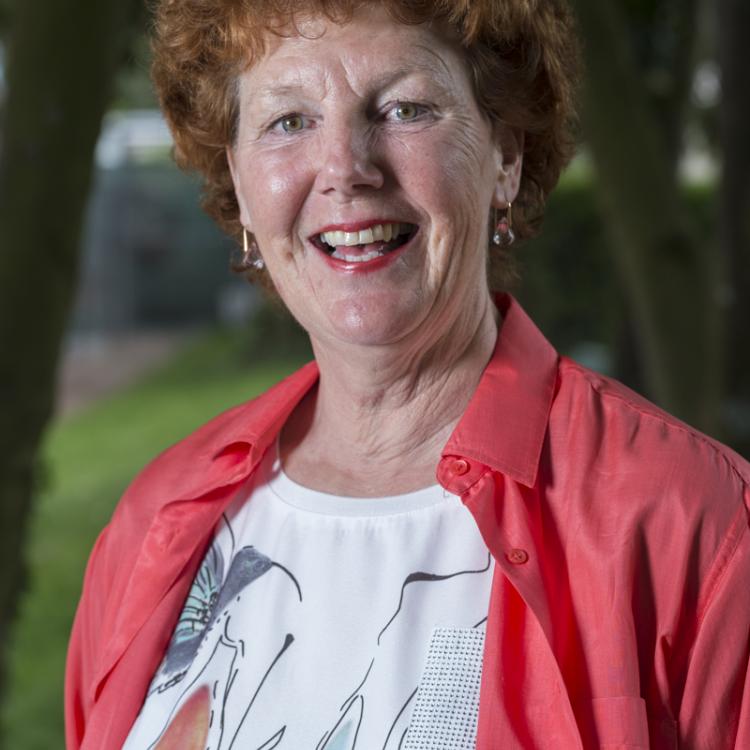 Michèle Dietze